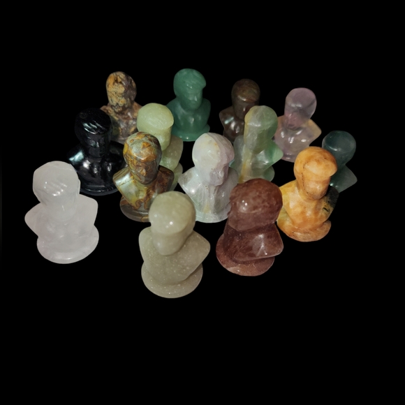 Donald Trump natural gemstone carvings. 2 FOR 15. PICKED RANDOMLY - Picture 6 of 10